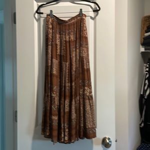 Olivaceous Midi Skirt size small